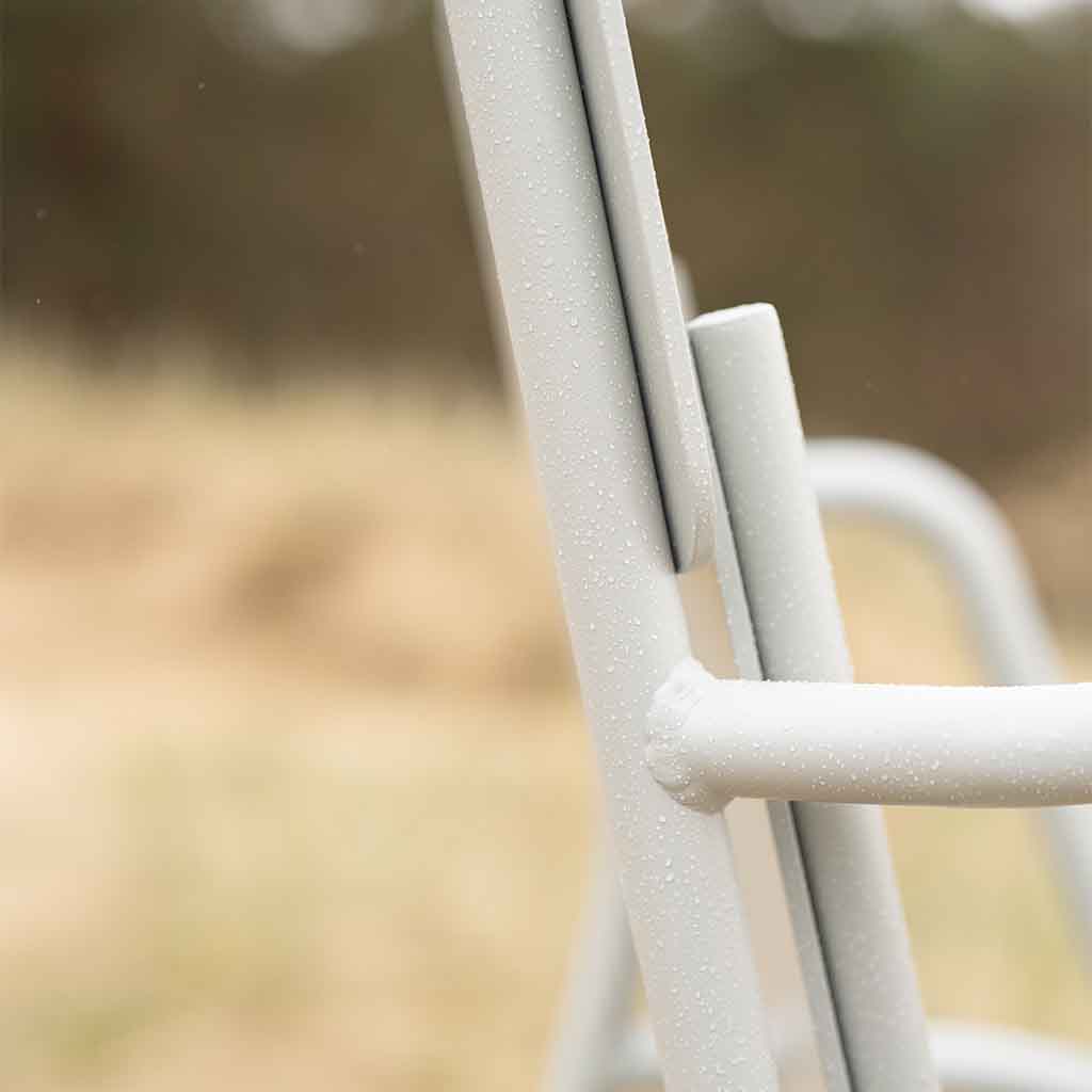 Grau Flip-Up Chair von Weltevree detailansicht