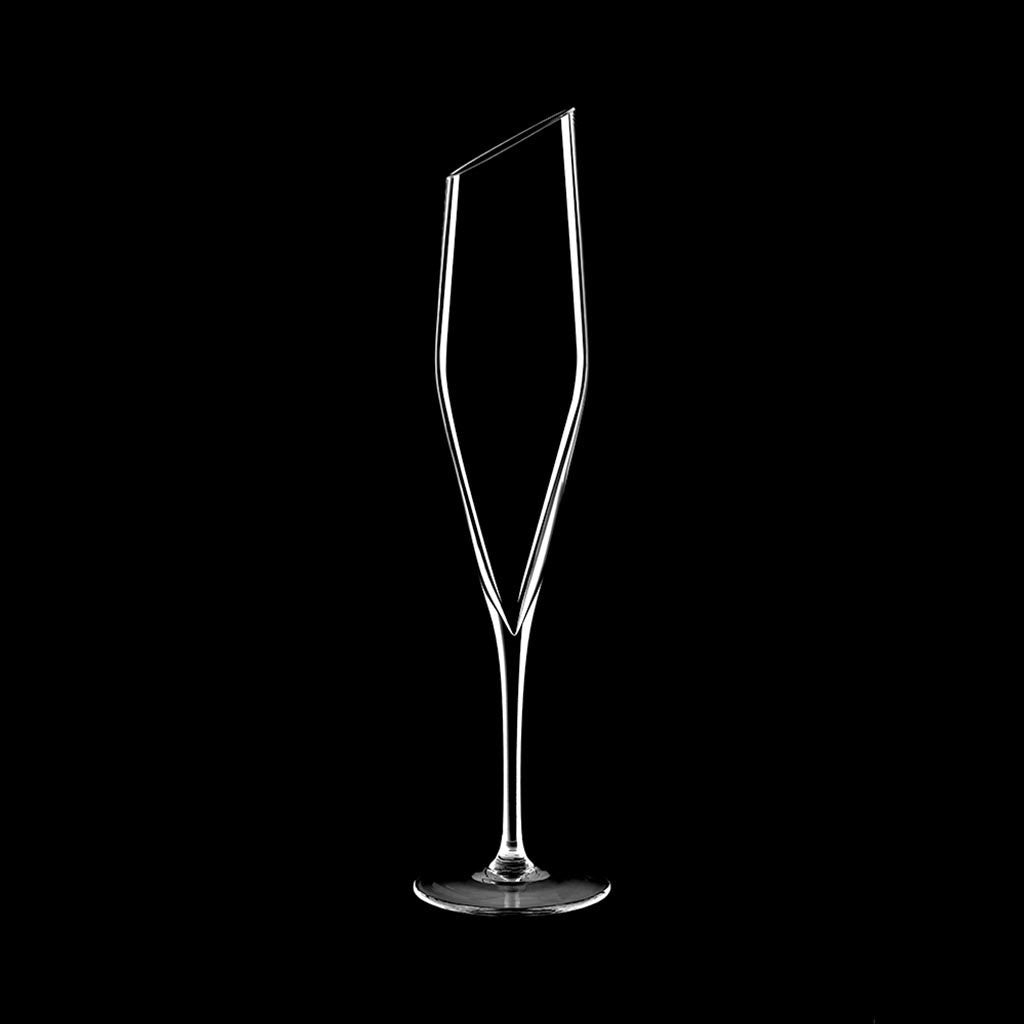 Oblique 13cl Cocktailglas von Lehmann Glass schwarz